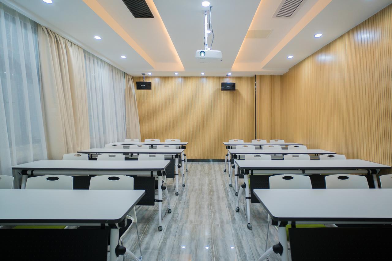 Ibis Styles Dongguan Changan Екстериор снимка